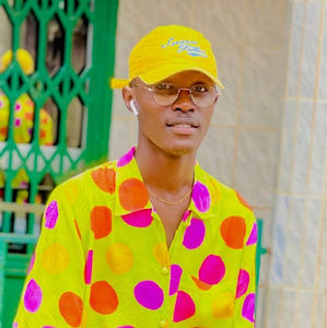 Meet your Posher, Faya